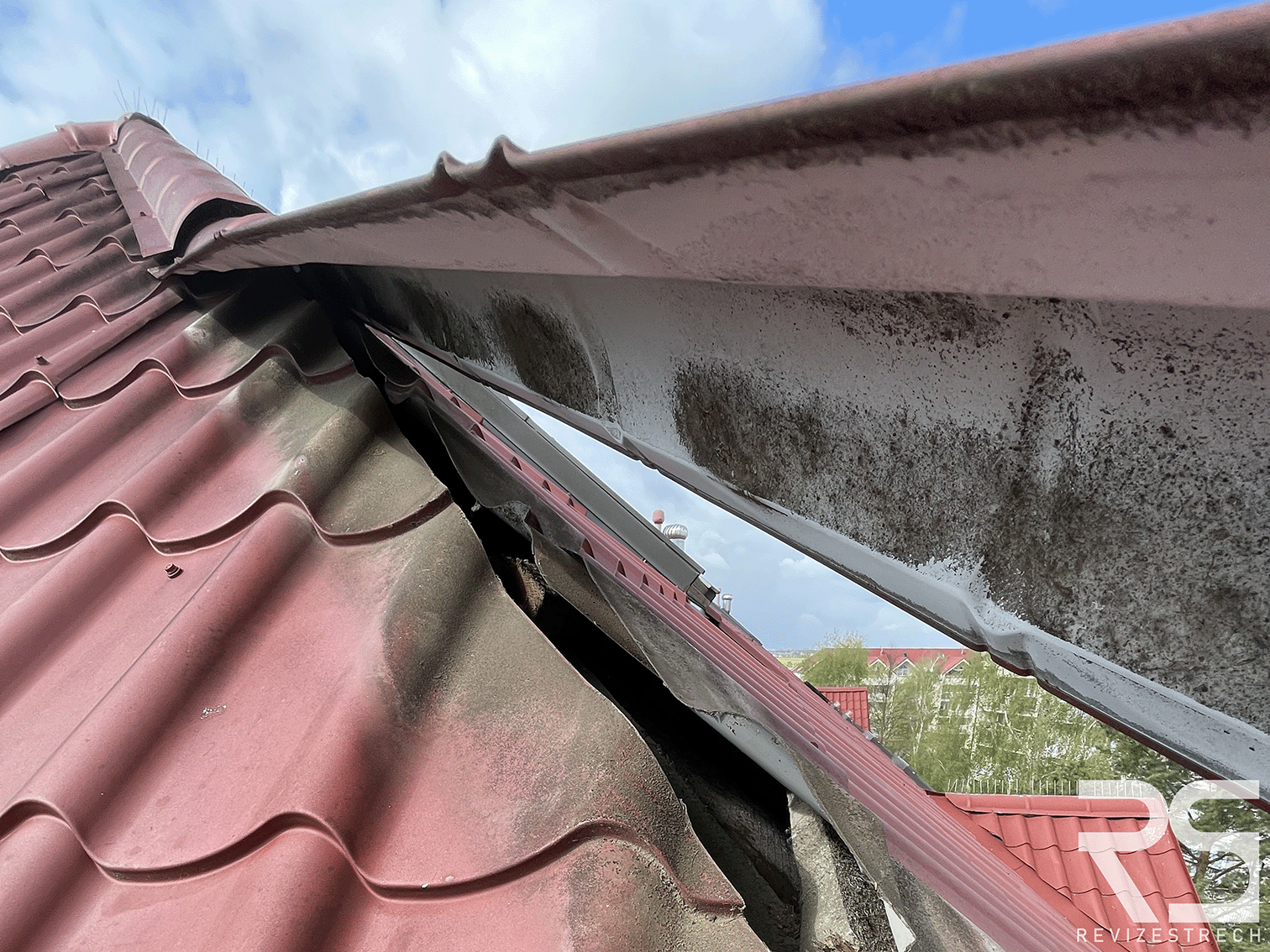 Kontrola v místě nároží