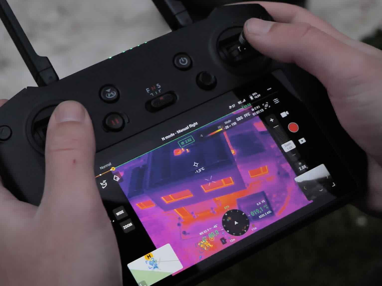 Ovladač s živým náhledem z termovizní kamery