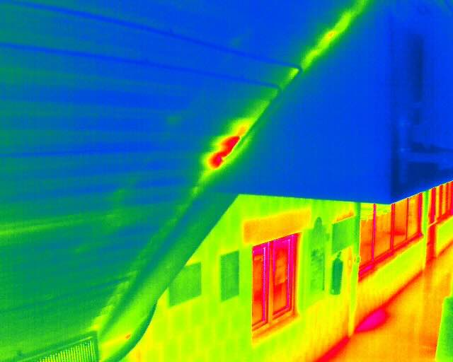 Termografický snímek interiéru haly