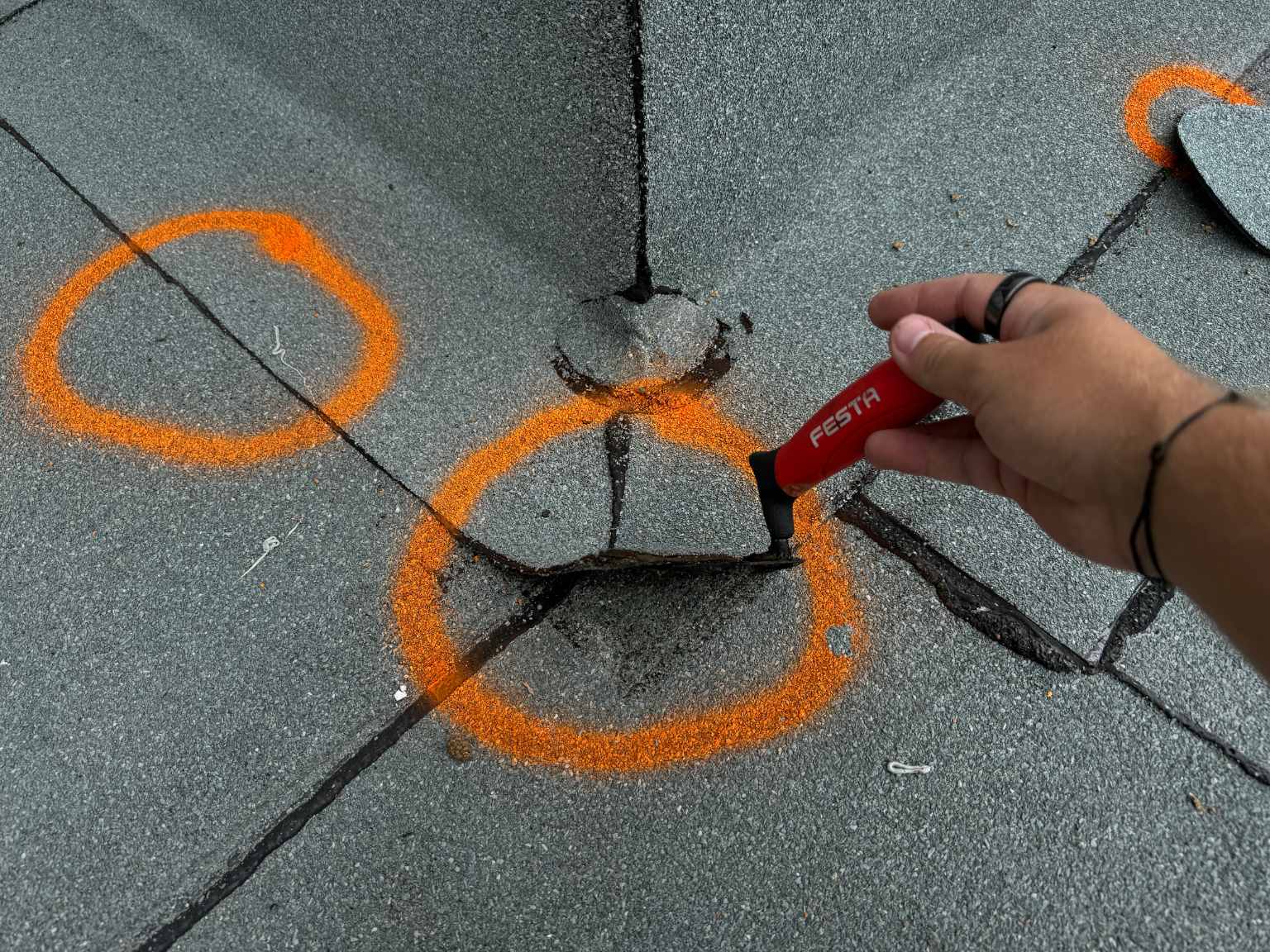 Špachtlová zkouška, nedostatečně provařený spodní pás