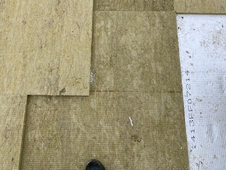 Skladba typu Combi Roof